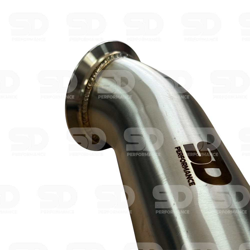 BMW N55 Decat Downpipe (07/2013+) This UK-made T304 stainless steel decat downpipe fits BMW M135i, M235i, 335i, 435i, and M2 models with N55 engines (built from 07/2013+). It delivers faster turbo spool, 10–15bhp gains, reduced backpressure, and a deeper, more aggressive exhaust note—all with a lighter, mandrel-bent design for maximum flow and performance.